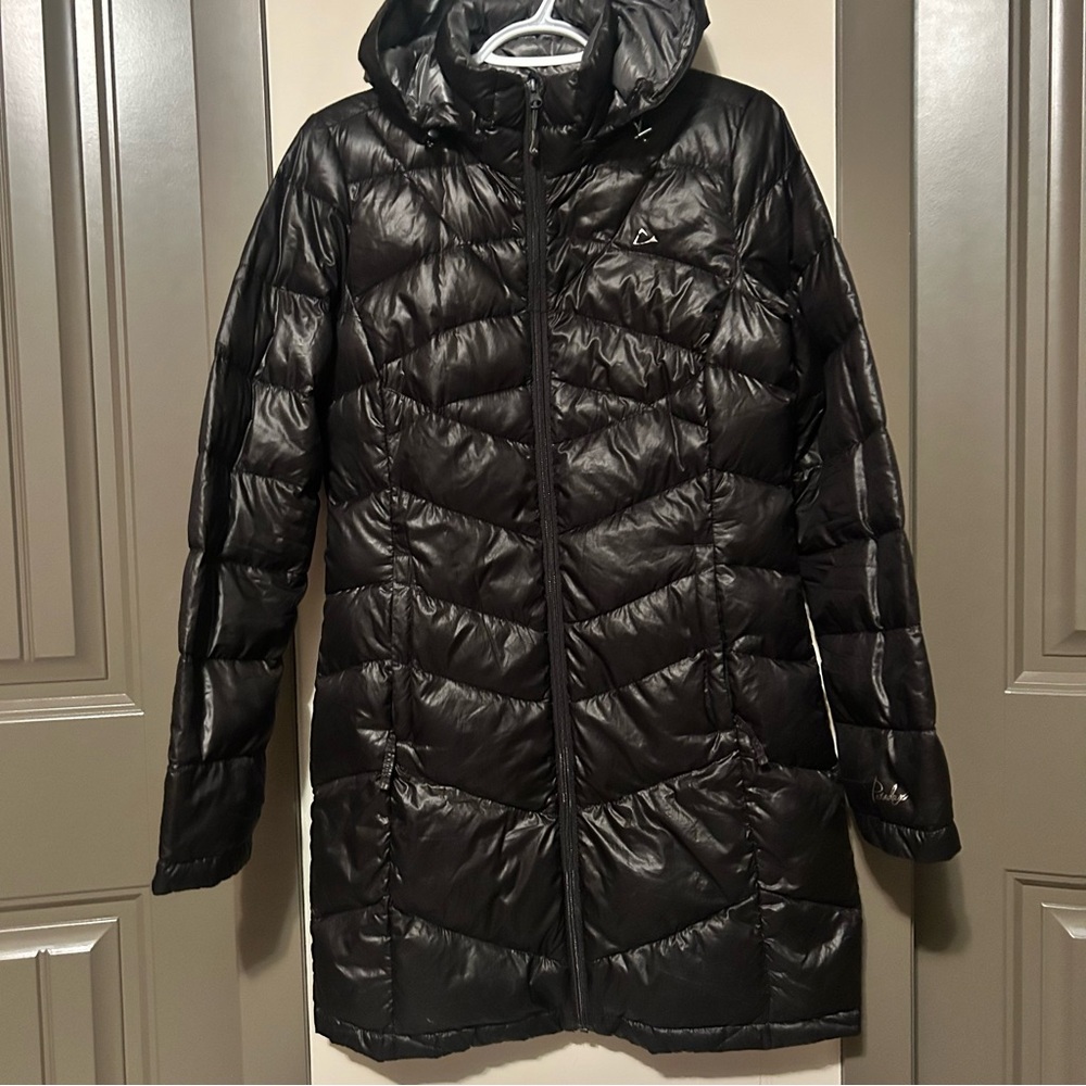 Paradox Black Packable Down Puffer Coat. Size Small